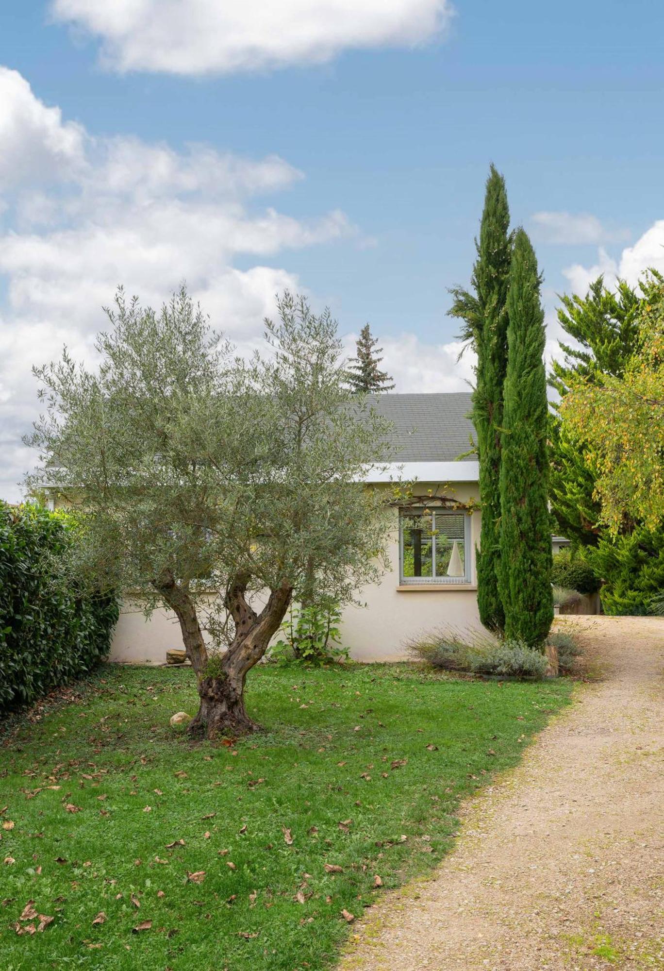 La Petite Maison Gannat Eksteriør bilde