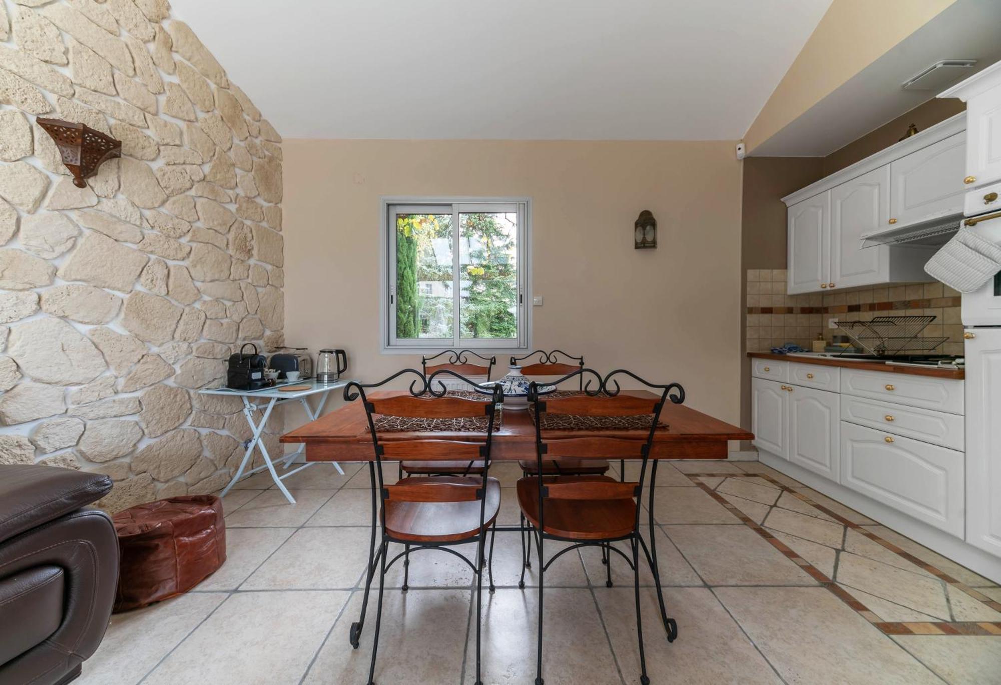 La Petite Maison Gannat Eksteriør bilde